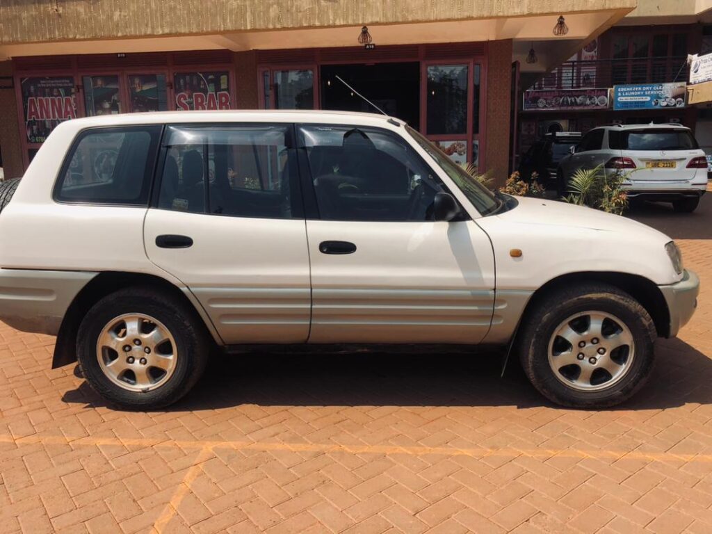 Rent a 4x4 Toyota Rav4 – Car Hire Uganda