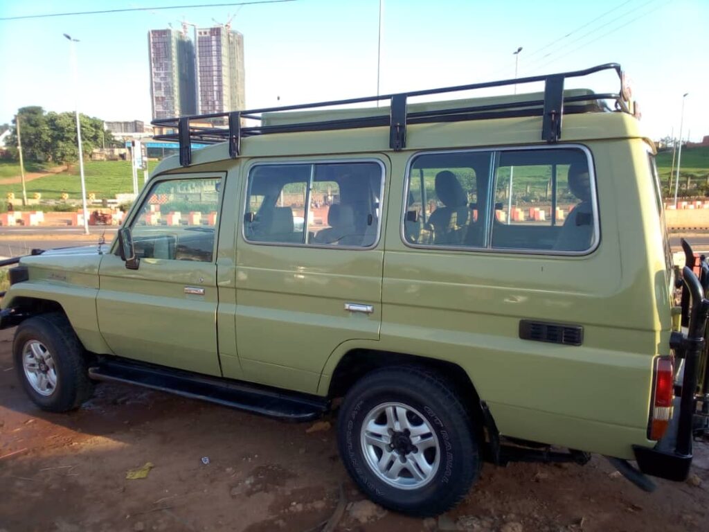 Renting a safari Land Cruiser in Uganda - 4x4 Rent a Car